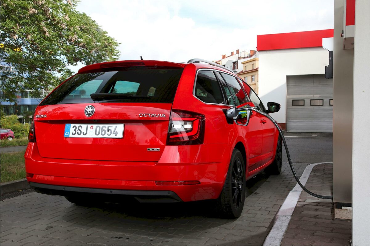 Skoda Octavia 1.5 TSI 130 CV a Metano