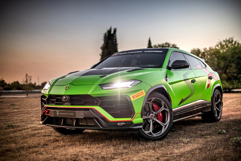 Lamborghini Urus ST-X: primo SUV da competizione da 650 CV in pista nel 2020