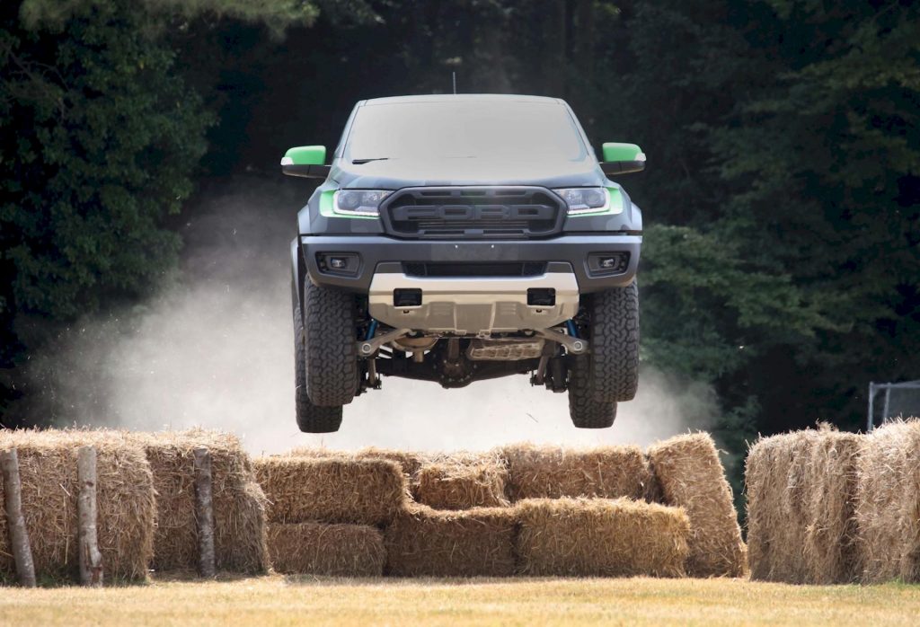 Ford Ranger Raptor: come va il super pick-up di Ford [Test Drive]