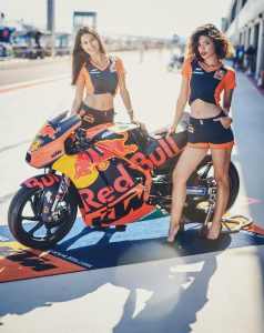 Paddock-Girls-Aragon-11