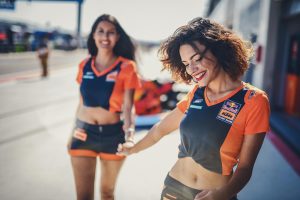 Paddock-Girls-Aragon-12