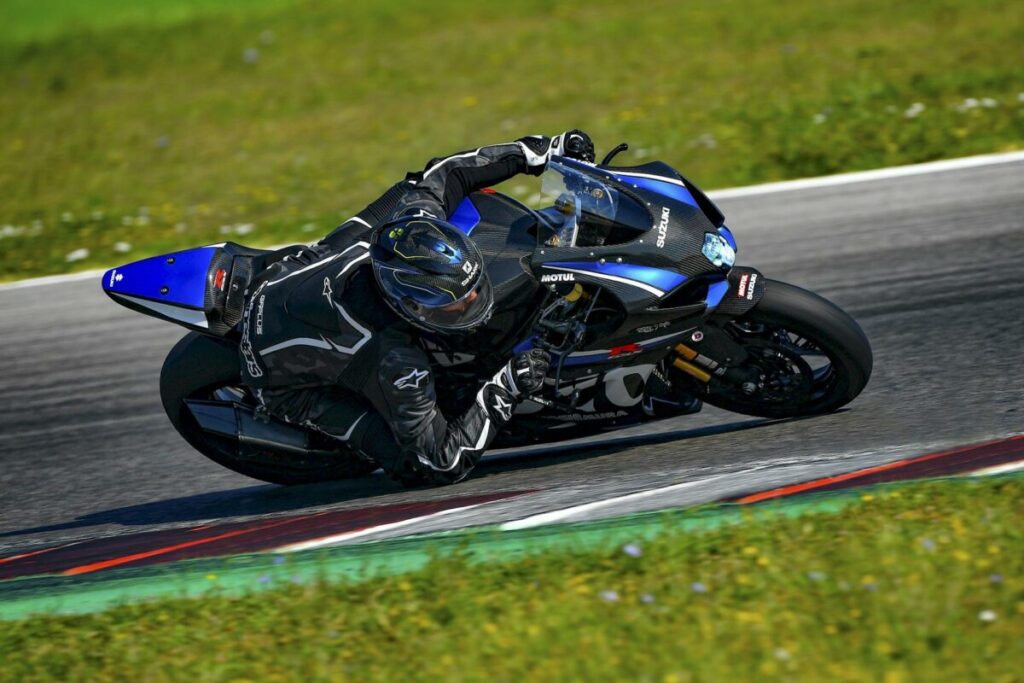 Suzuki GSX-R1000R RYUYO, consegnato ad EICMA il 1° dei 20 esemplari