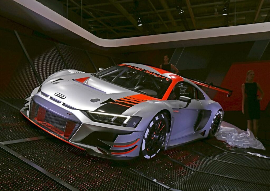 Audi R8 LMS GT3 al Salone di Parigi