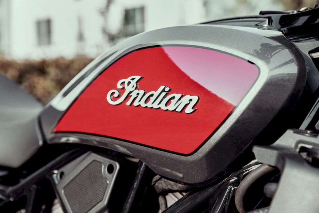 Indian FTR 1200 e FTR 1200 S