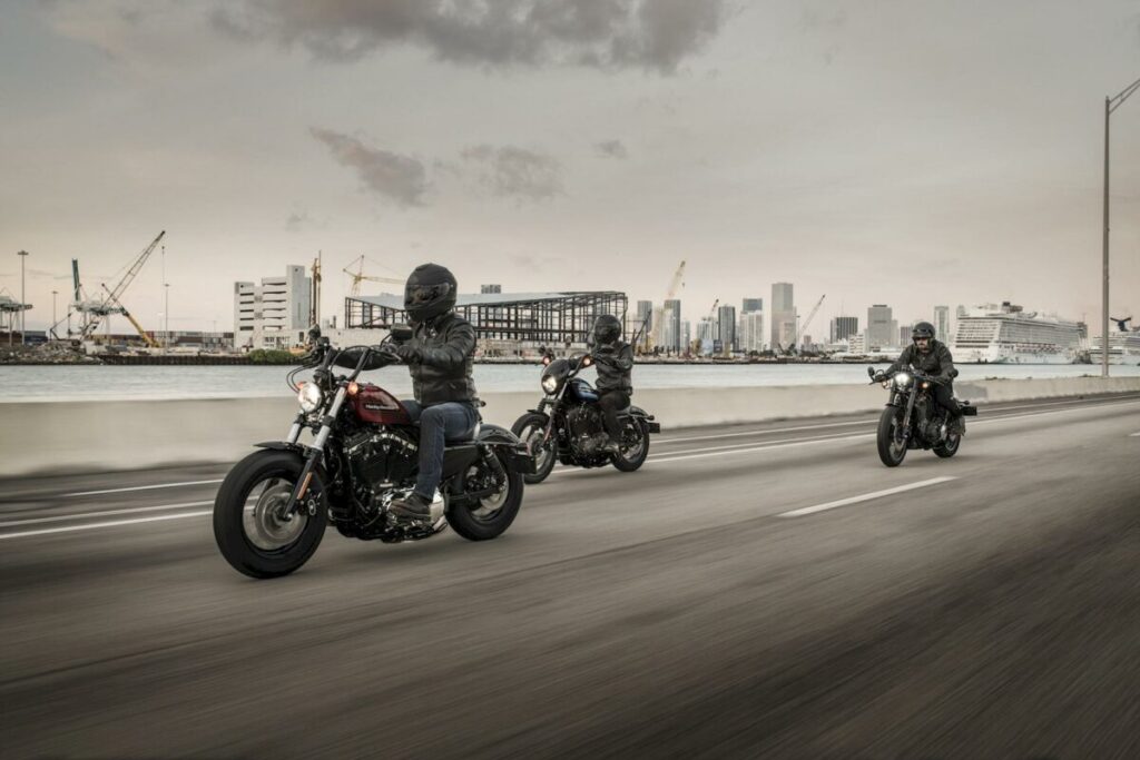 Harley-Davidson Sportster Iron 1200 e Forty-Eight Special, la prova di QM