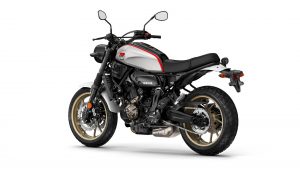 Yamaha-XSR700-XTribute-11