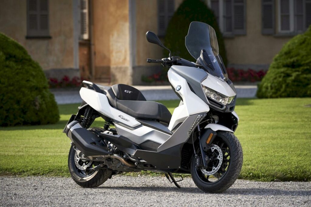 BMW C 400 GT: dettagli, caratteristiche e prezzo