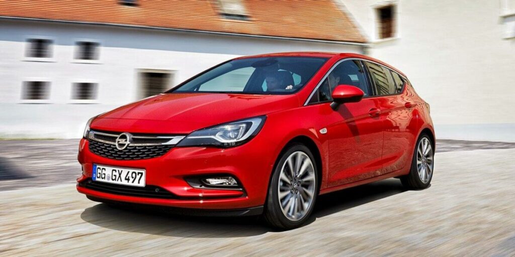 Opel Astra ecoM a metano: com'è e come va