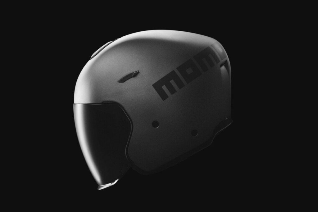 Momodesign nuovo casco Aero: a Eicma 2018, il futuro dei caschi Jet