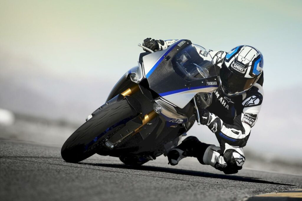 Yamaha YZF-R1M