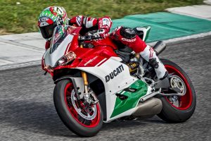 Ducati-1299-Panigale-R-Final-Edition-2