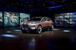 BMW-Vision-iNEXT-04