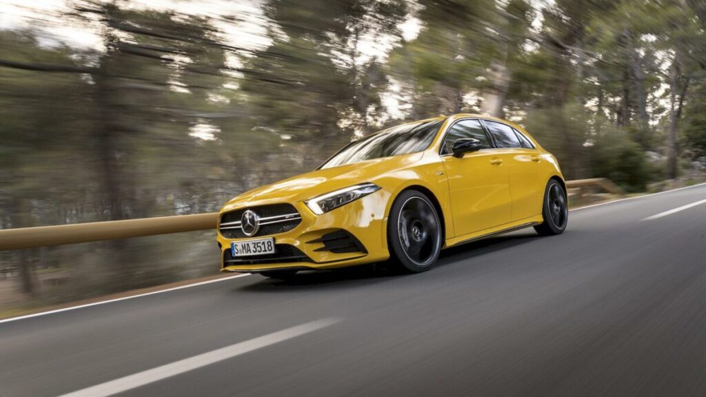 Mercedes AMG A 35 4MATIC: emozionante, agile e tecnologica