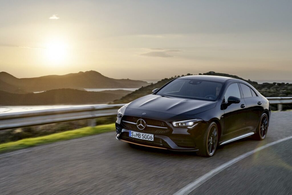 Mercedes CLA Coupè: intelligente sportiva