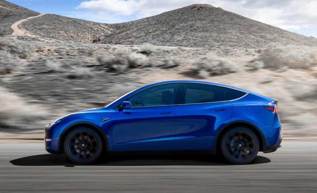 Tesla Model Y: un SUV compatto elettrificante