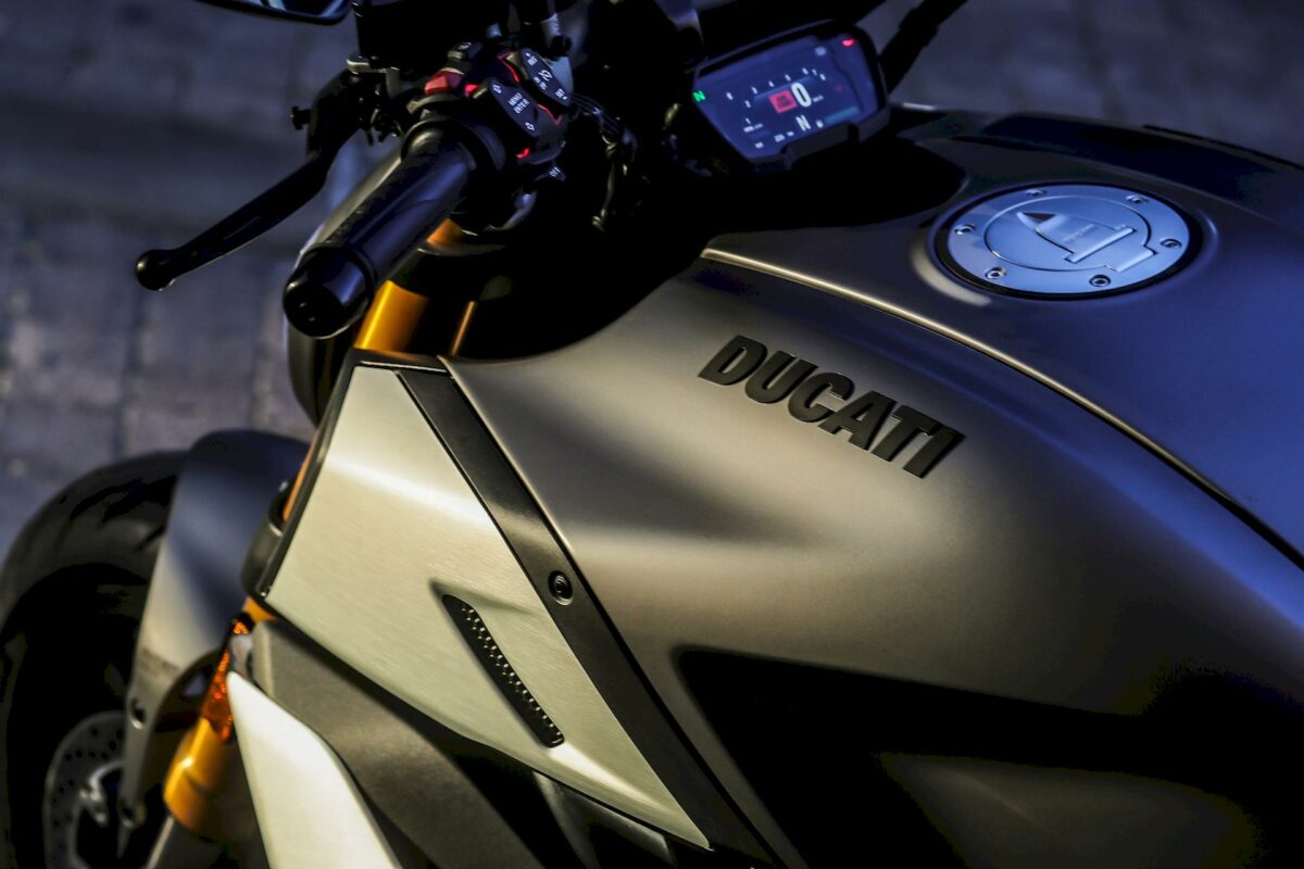 Ducati_Diavel_1260_S_details