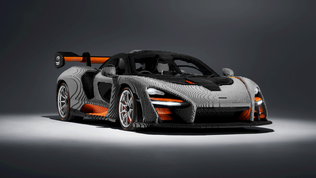 McLaren Senna LEGO in scala reale, un giocattolo per adulti e bambini