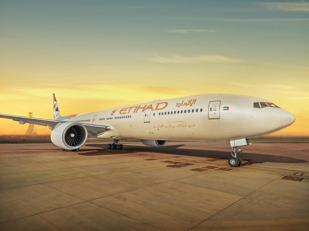 Etihad Airways: nuova tecnologia di monitoraggio del volo in tempo reale
