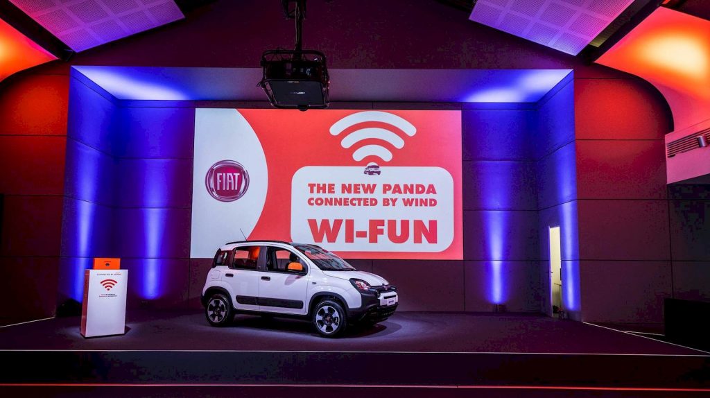 Fiat Panda Connected by Wind con router wifi e 50 GB al mese