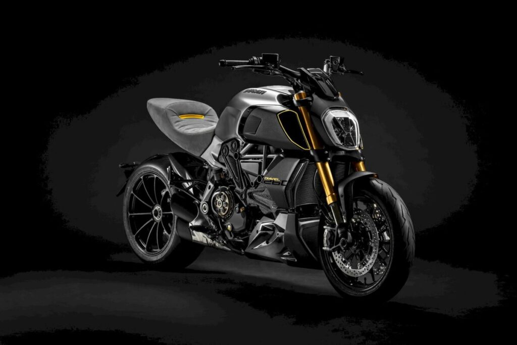 Ducati Diavel 1260 S Materico Concept al MOARD di Milano