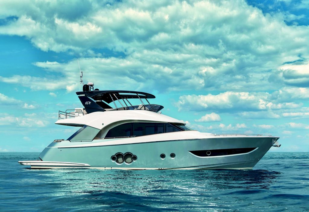 Monte Carlo Yachts MCY 66, elegante ed armonioso
