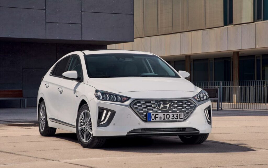 Hyundai Ioniq si rinnova con tanta tecnologia