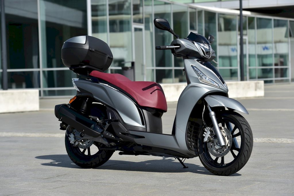 Kymco People S 300i ABS: il nuovo scooter cittadino
