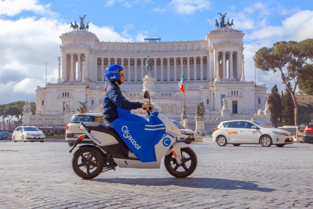 Cityscoot Roma: gli scooter elettrici arrivano nella città eterna