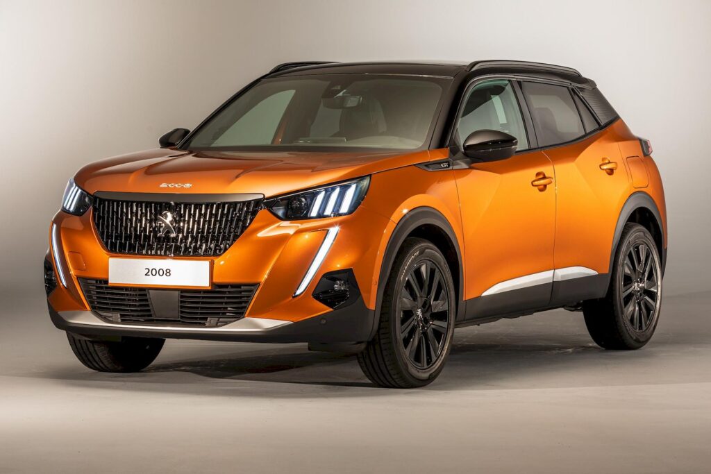 Peugeot 2008: prezzo e disponibilità del nuovo SUV del Leone