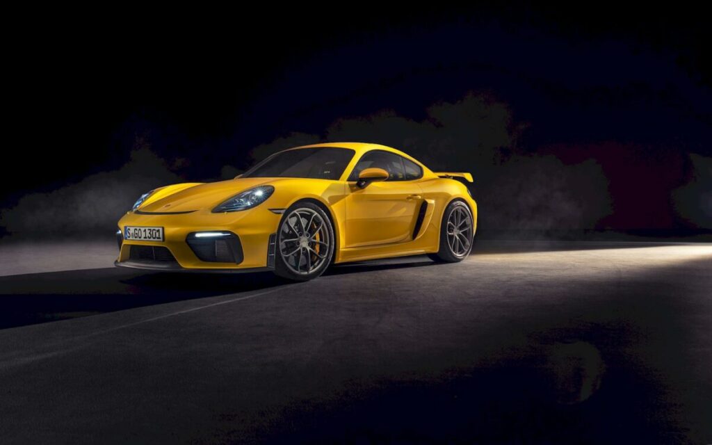 Porsche 718 Spyder e Cayman GT4: caratteristiche, disponibilità e prezzi