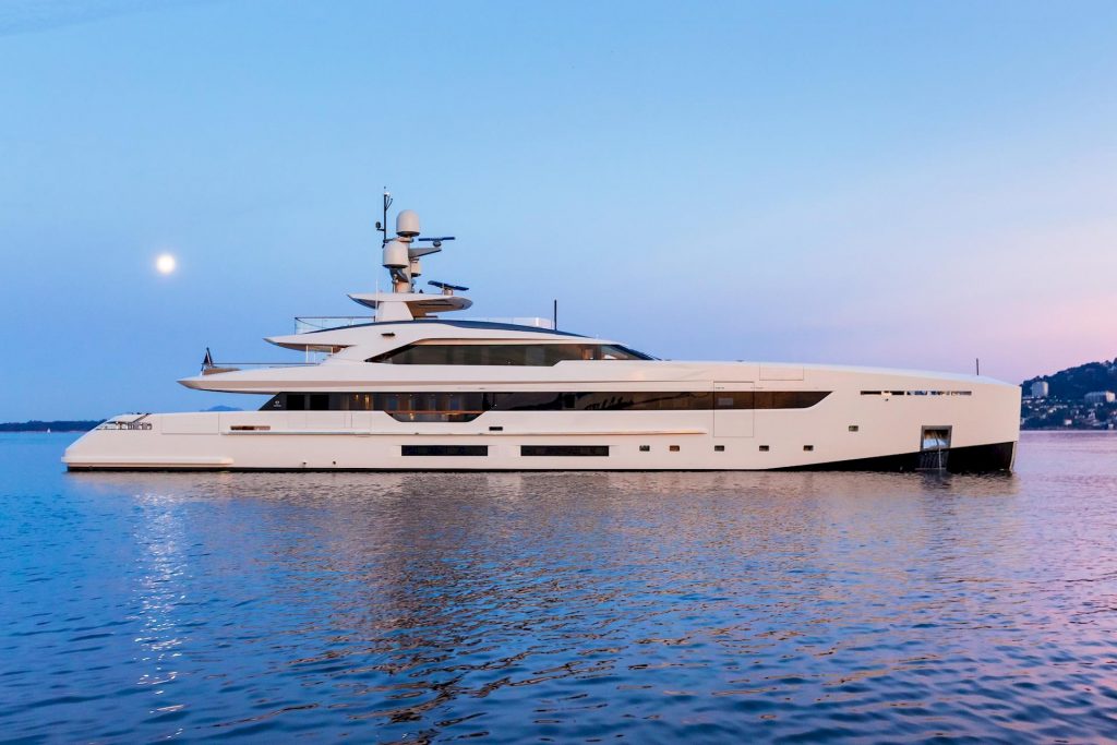 Tankoa S501 Hybrid, venduto il terzo yacht da 50 metri a motorizzazione ibrida