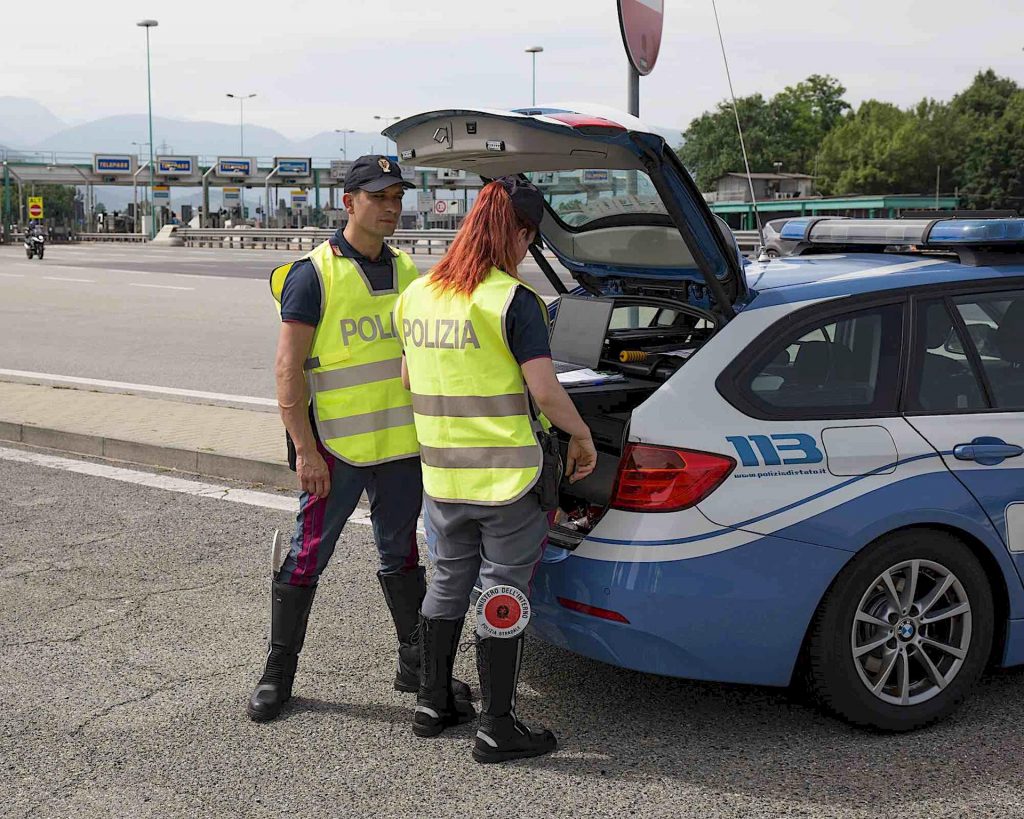 Record storico: camionista si becca in una volta sola 88 multe per 27.000 euro e 249 punti sulla patente