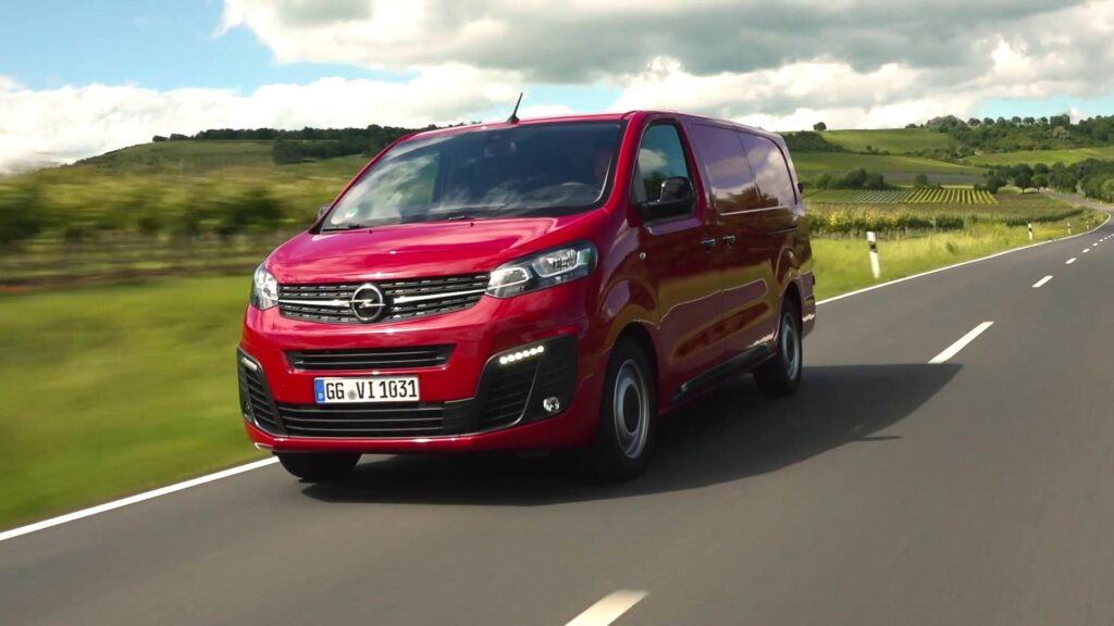 Opel Vivaro: terza generazione in arrivo