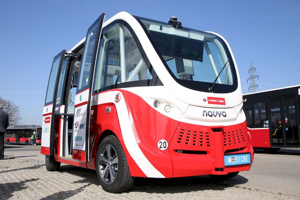 Navya Bus a guida autonoma: incidente in Austria con un pedone