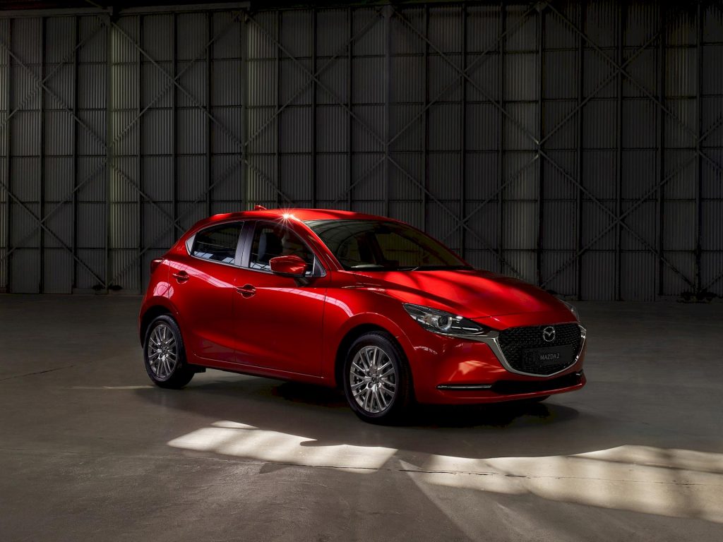 Mazda 2 2020: prezzo e disponibilità dei nuovi motori M-Hybrid a benzina