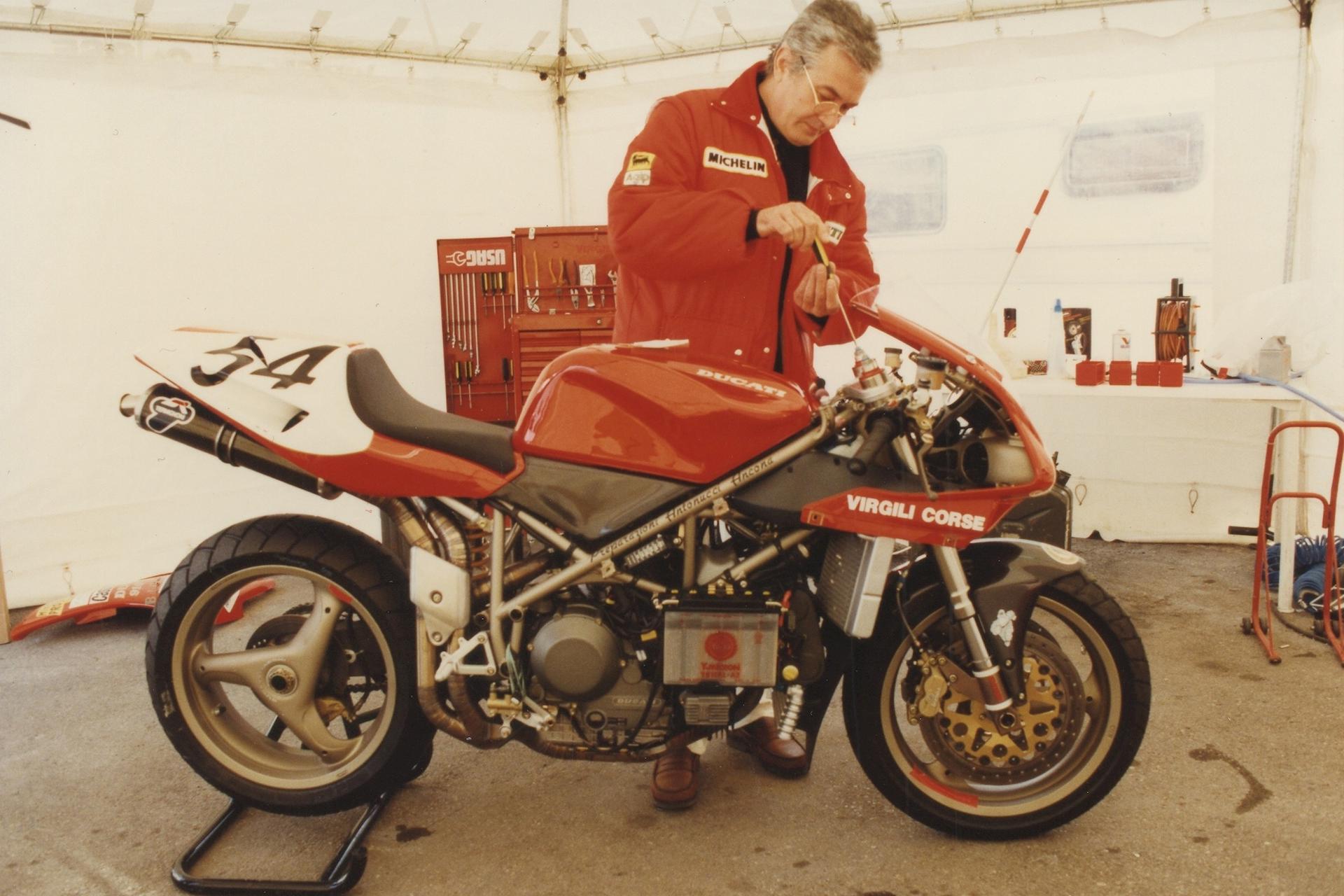 Ducati 916 Massimo Tamburini