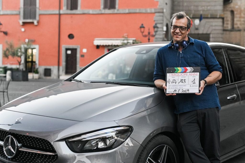 I migliori anni Muccino Mercedes: la nuova Classe B sul set del film