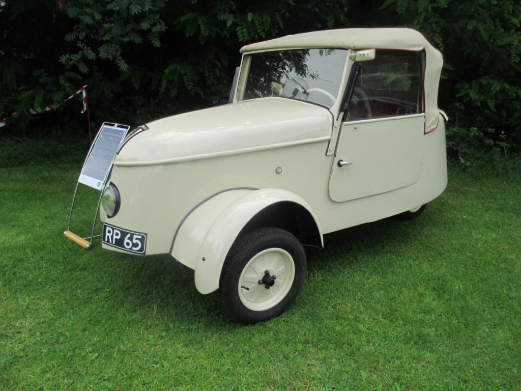Peugeot VLV: l’auto elettrica del 1941