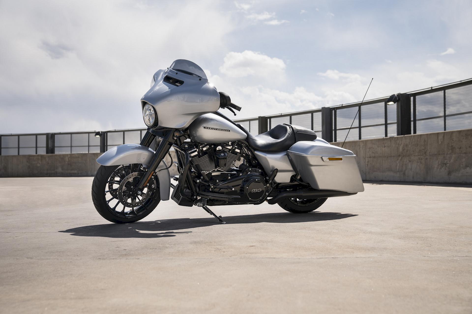 Harley-Davidson FLHXS Street Glide Special 2020