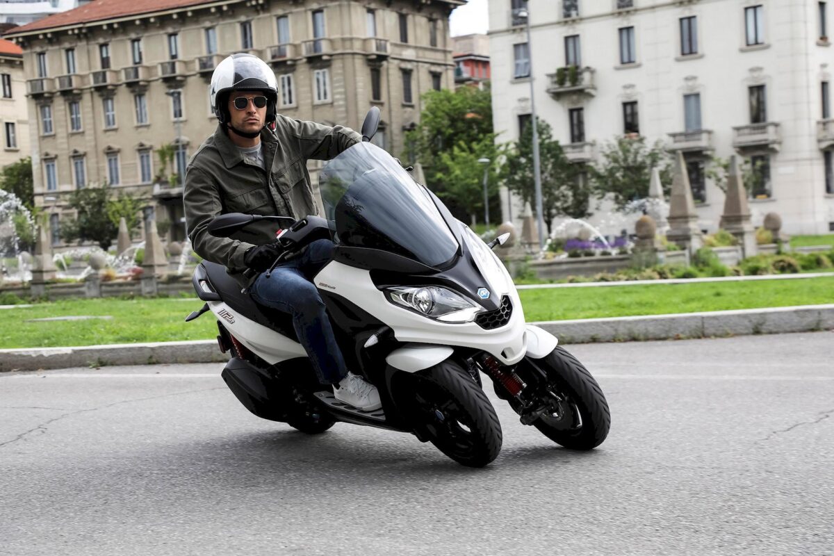 Piaggio MP3 300 hpe Sport