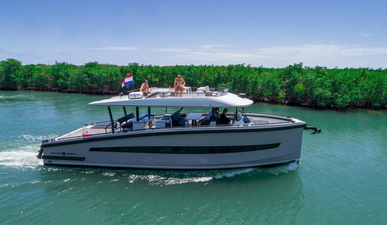 DutchCraft 56 Yacht da 17 metri 56 piedi Cannes Yachting Festival