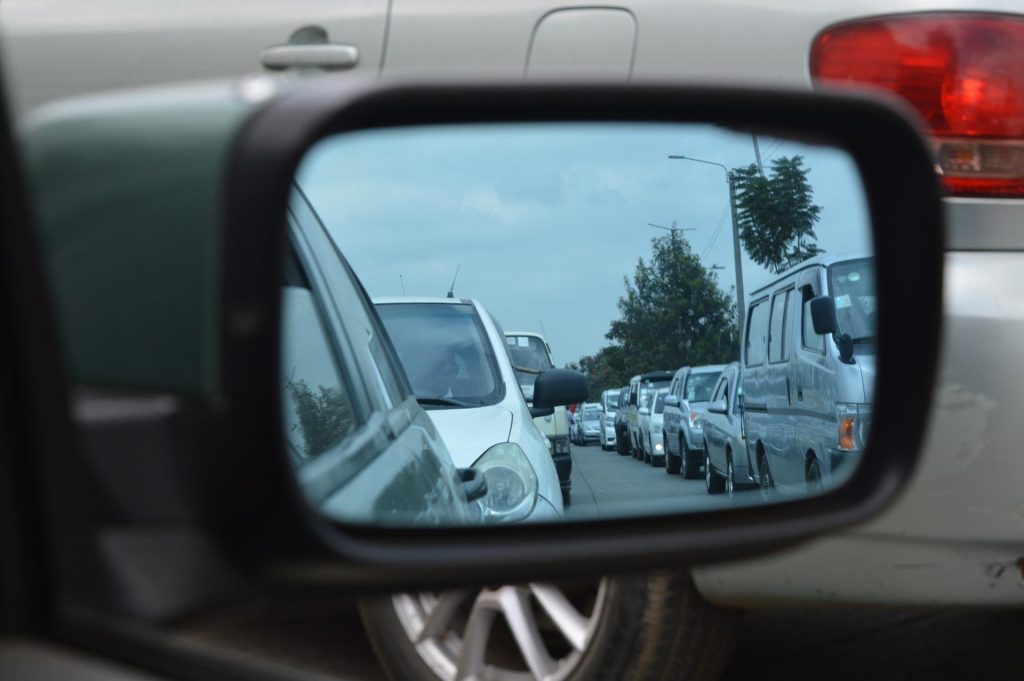 Weekend di traffico intenso: i consigli per evitare di rimanere bloccati in autostrada