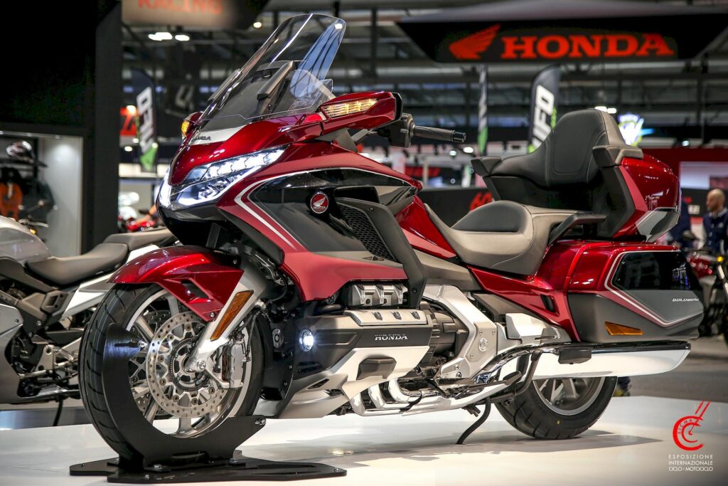 Honda GL1800 Gold Wing: l’astronave a sei cilindri ad EICMA