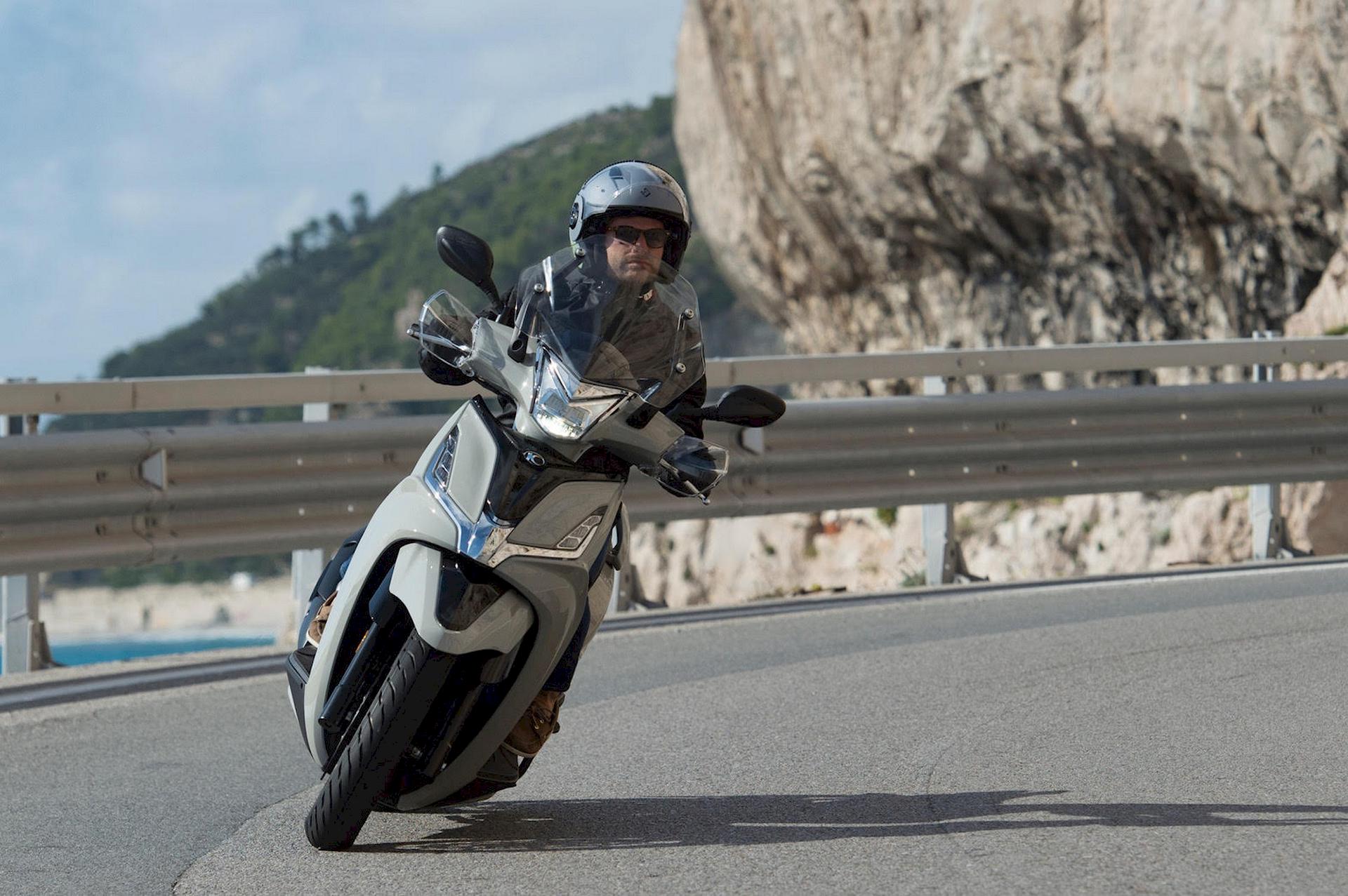 Kymco Agility 300i ABS