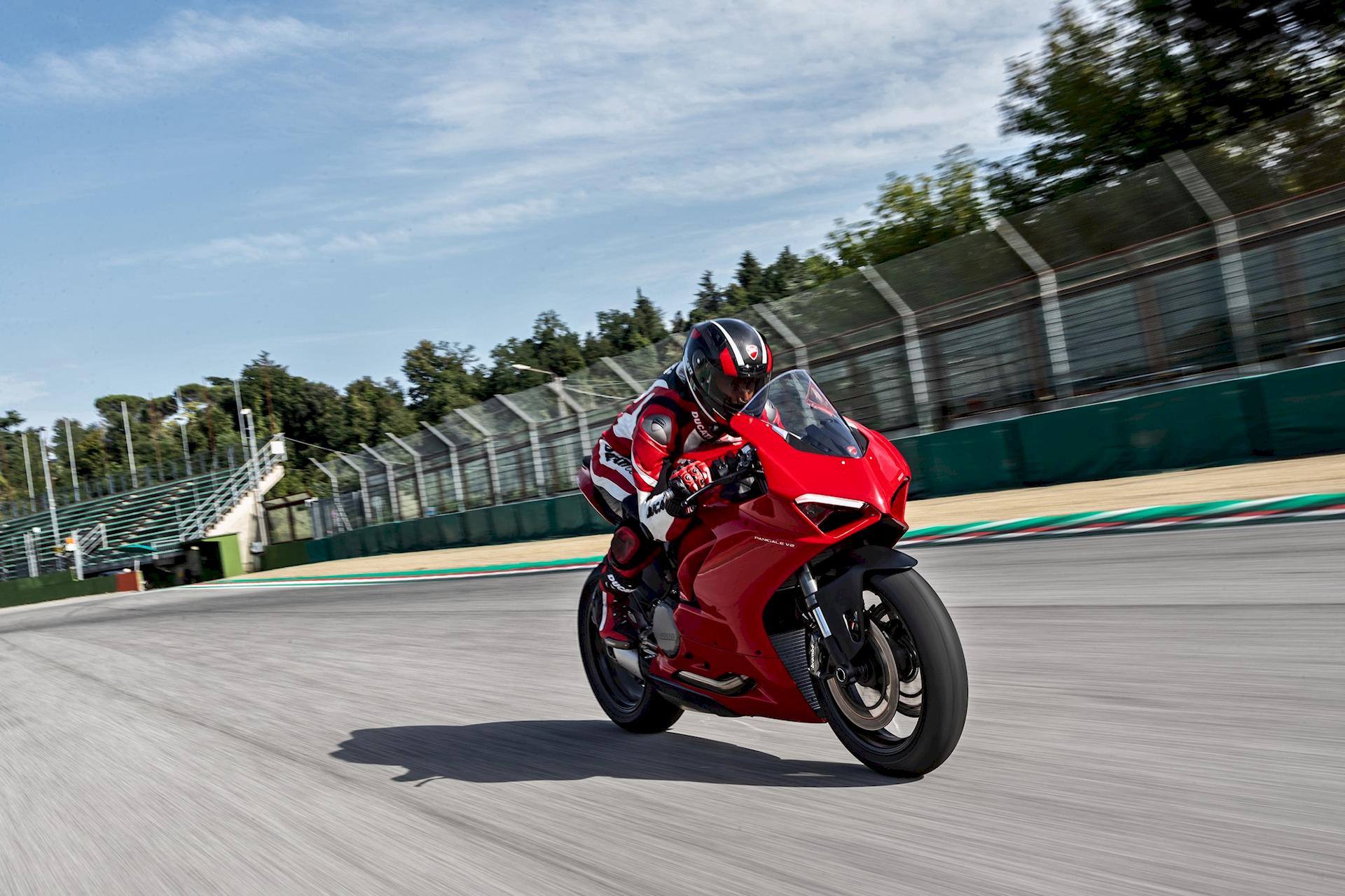 Ducati Panigale V2 2020