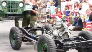 Smontare una Jeep in meno di un minuto