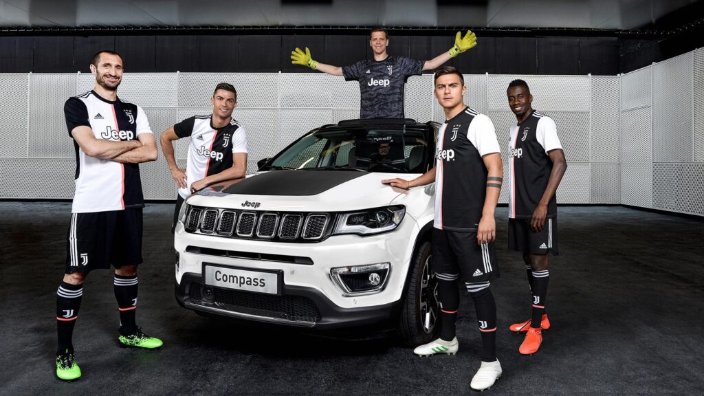 Jeep Compass Juventus: versione speciale del 122esimo compleanno