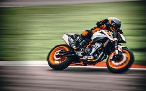 KTM 890 Duke R 2020