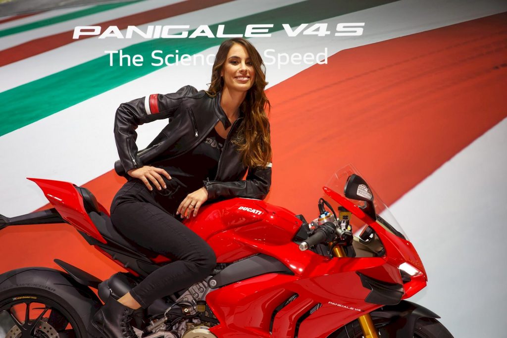 Eicma Girls 2019