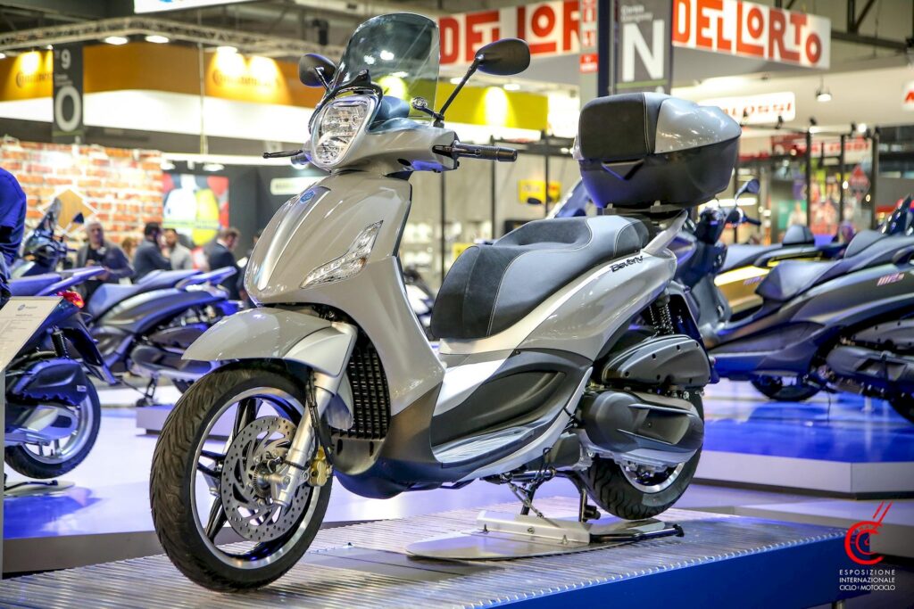 Piaggio Beverly 2020: nuova gamma nelle cilindrate 300 e 350